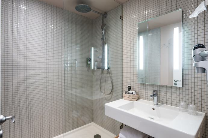 Imagen de la habitación del Hotel Mercure Bourg En Bresse. Foto 9