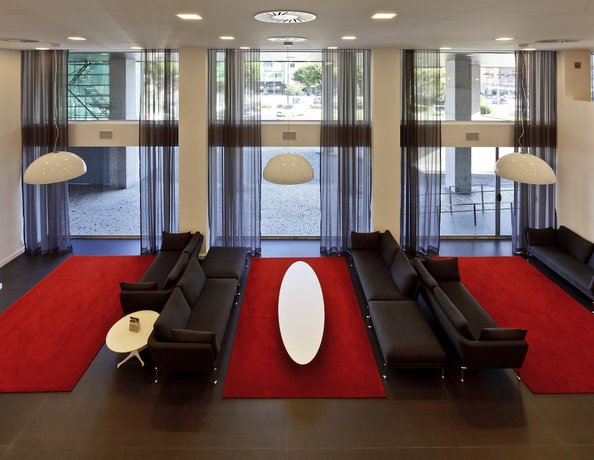 Imagen de los interiores del Hotel Mercure Braga Centro. Foto 20
