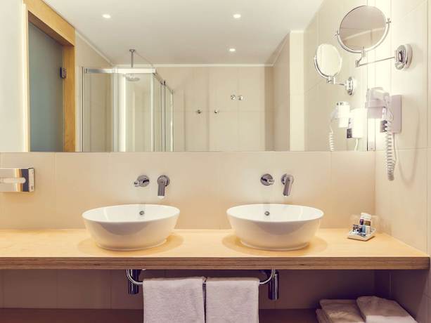 Imagen de la habitación del Hotel Mercure Braga Centro. Foto 17