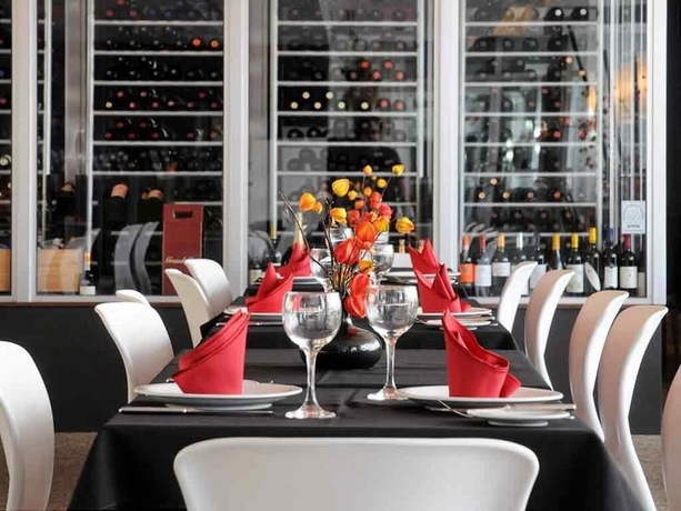 Imagen del bar/restaurante del Hotel Mercure Brasilia Lider. Foto 9