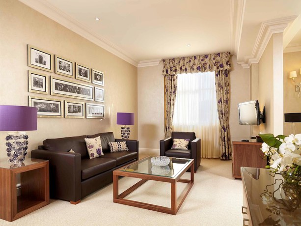 Imagen de la habitación del Hotel Mercure Bristol Grand. Foto 17