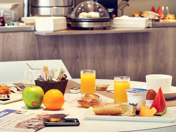 Imagen del bar/restaurante del Hotel Mercure Brive. Foto 6