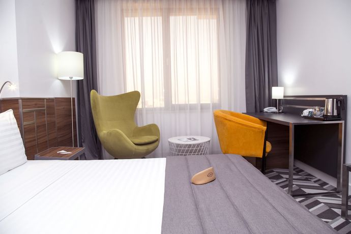 Imagen de la habitación del Hotel Mercure Bucharest Unirii. Foto 6