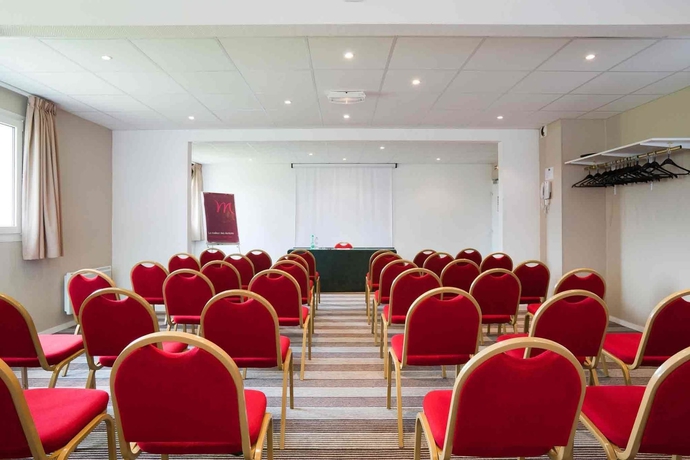 Imagen de los interiores del Hotel Mercure Cabourg and Spa. Foto 14