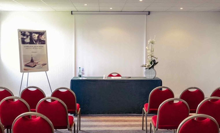Imagen de los interiores del Hotel Mercure Cabourg and Spa. Foto 15