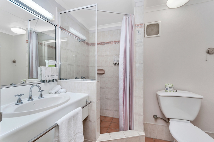 Imagen de la habitación del Hotel Mercure Cairns. Foto 2