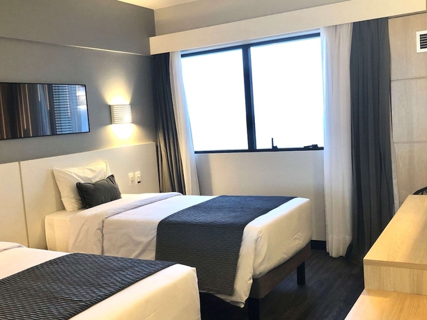 Imagen de la habitación del Hotel Mercure Camboriu. Foto 2