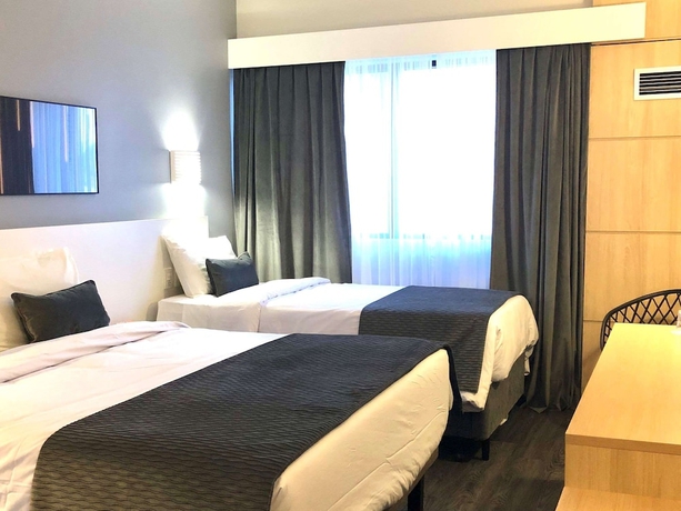 Imagen de la habitación del Hotel Mercure Camboriu. Foto 10