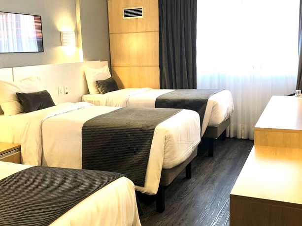 Imagen de la habitación del Hotel Mercure Camboriu. Foto 13