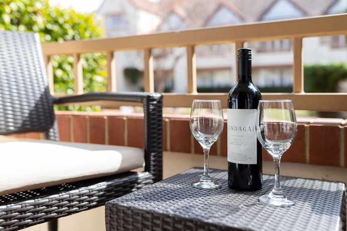 Imagen de la habitación del Hotel Mercure Canberra. Foto 2