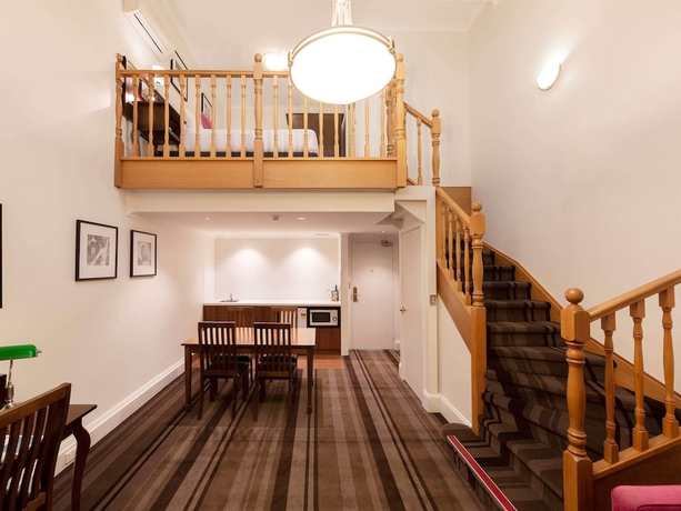 Imagen de la habitación del Hotel Mercure Canberra. Foto 3