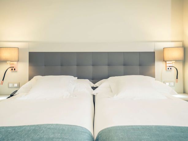 Imagen de la habitación del Hotel Mercure Carlton Rioja. Foto 15