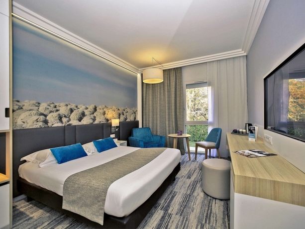 Imagen de la habitación del Hotel Mercure Castres L'occitan. Foto 13