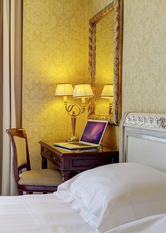 Imagen de la habitación del Hotel Mercure Catania Excelsior. Foto 3