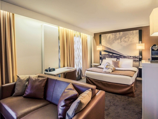 Imagen de la habitación del Hotel Mercure Cergy Pontoise Centre. Foto 6