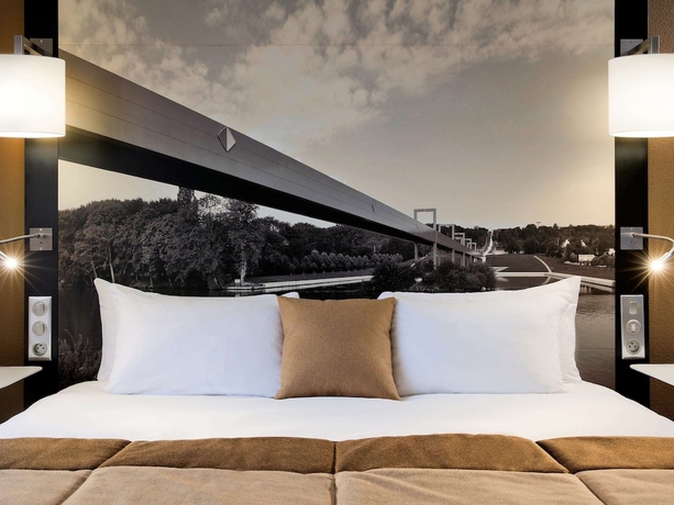 Imagen de la habitación del Hotel Mercure Cergy Pontoise Centre. Foto 11