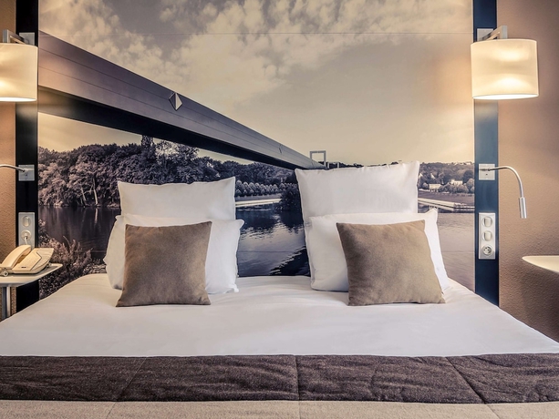 Imagen de la habitación del Hotel Mercure Cergy Pontoise Centre. Foto 16