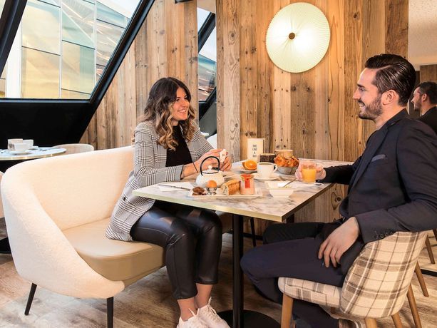 Imagen del bar/restaurante del Hotel Mercure Chambery Centre. Foto 4