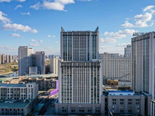Imagen general del Hotel Mercure Changchun Hengxing. Foto 3