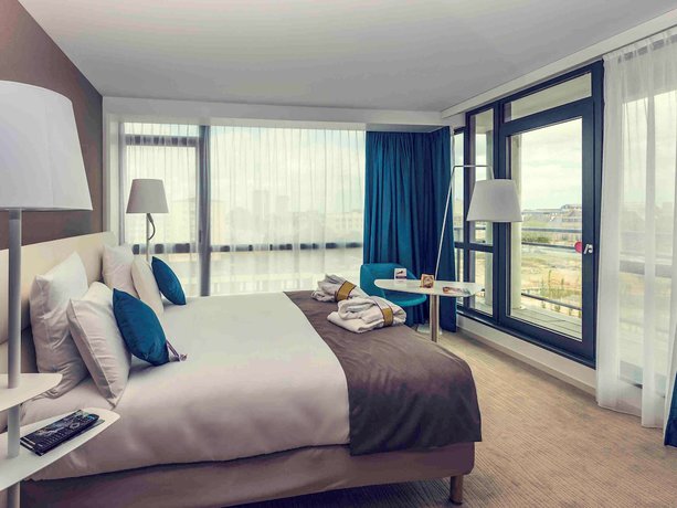 Imagen de la habitación del Hotel Mercure Cherbourg Centre Port. Foto 8