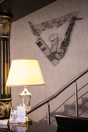Imagen de los interiores del Hotel Mercure Chisinau Center Jazz. Foto 17