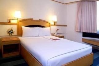 Imagen de la habitación del Hotel Mercure Chonburi. Foto 3