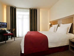 Imagen de la habitación del Hotel Mercure City Centre. Foto 2