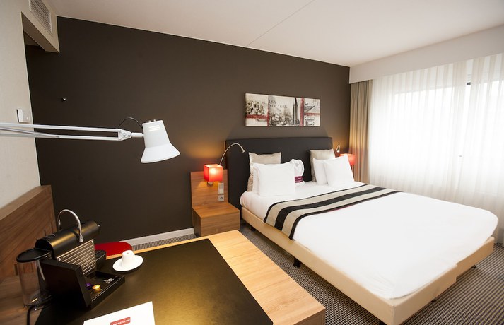 Imagen de la habitación del Hotel Mercure City Den Haag Central. Foto 7