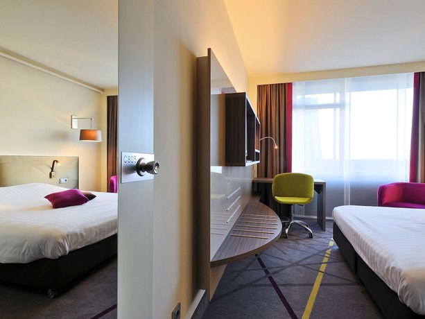 Imagen de la habitación del Hotel Mercure City Groningen Martiniplaza. Foto 7