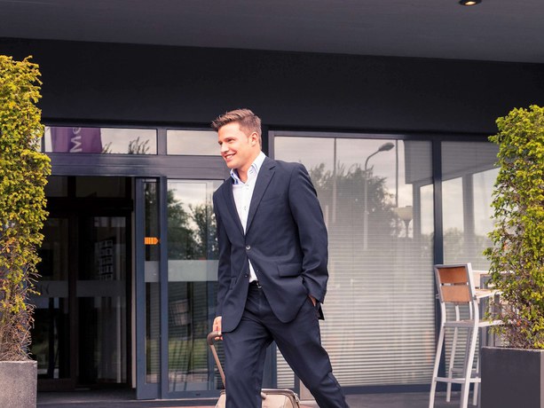 Imagen de la habitación del Hotel Mercure City Groningen Martiniplaza. Foto 10