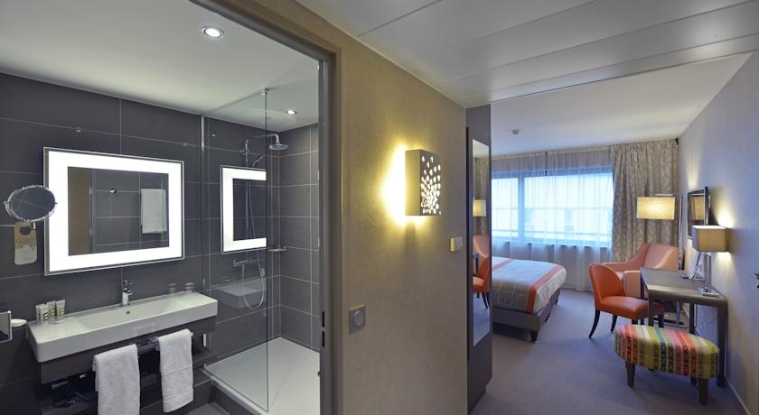 Imagen de la habitación del Hotel Mercure Clermont Ferrand Centre Jaude. Foto 4