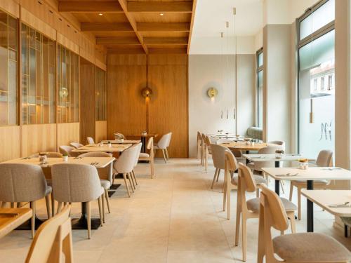 Imagen del bar/restaurante del Hotel Mercure Colmar Centre Unterlinden. Foto 3