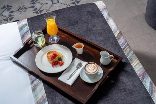 Imagen general del Hotel Mercure Conacul Cozieni. Foto 10