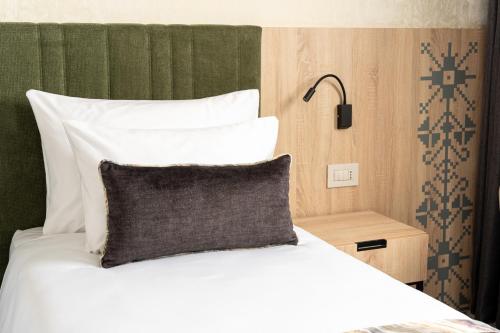 Imagen general del Hotel Mercure Conacul Cozieni. Foto 11