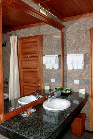 Imagen de la habitación del Hotel Mercure Dalat Resort. Foto 6