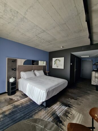 Imagen de la habitación del Hotel Mercure Del&eacute;mont. Foto 12