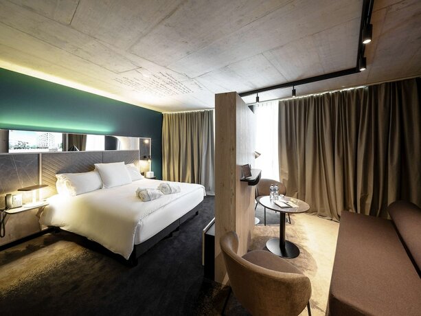 Imagen de la habitación del Hotel Mercure Del&eacute;mont. Foto 19