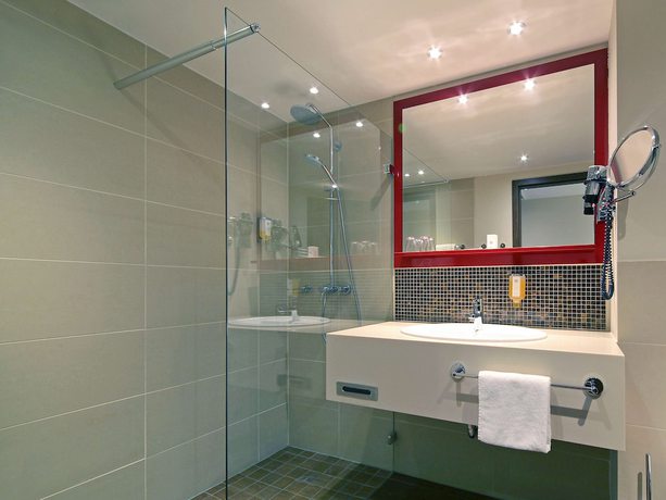 Imagen de la habitación del Hotel Mercure Dortmund Messe. Foto 11