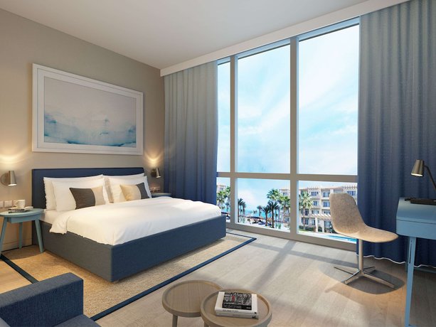 Imagen de la habitación del Hotel Mercure Dubai Deira. Foto 10