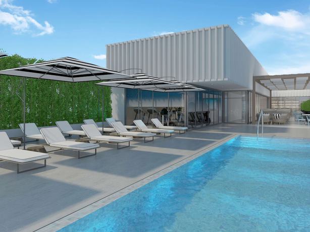 Imagen de la piscina del Hotel Mercure Dubai Deira. Foto 14