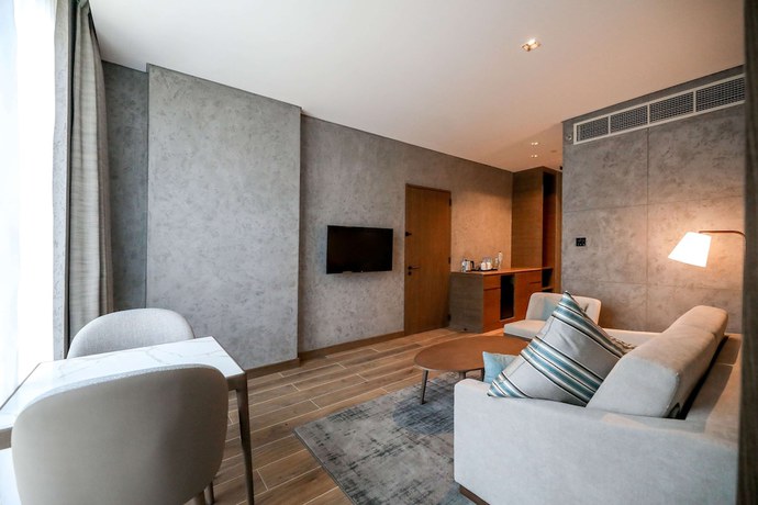 Imagen de la habitación del Hotel Mercure Dubai Gold District. Foto 7
