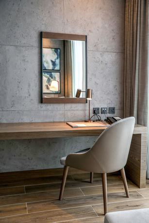 Imagen de la habitación del Hotel Mercure Dubai Gold District. Foto 12