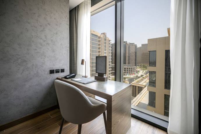 Imagen de la habitación del Hotel Mercure Dubai Gold District. Foto 16