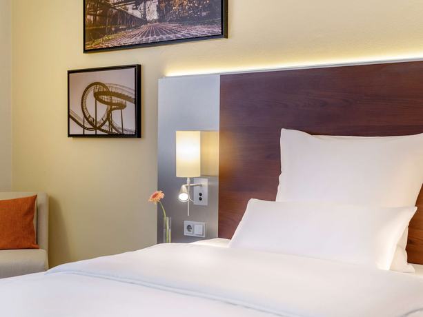 Imagen de la habitación del Hotel Mercure Duisburg City. Foto 16