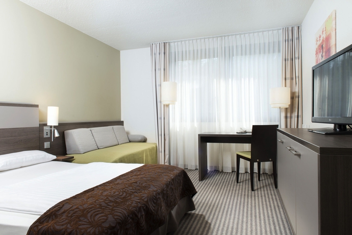 Imagen de los interiores del Hotel Mercure Düsseldorf Airport. Foto 11