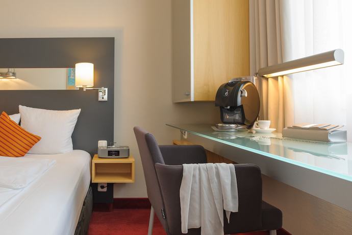 Imagen de la habitación del Hotel Mercure Düsseldorf City Nord. Foto 11