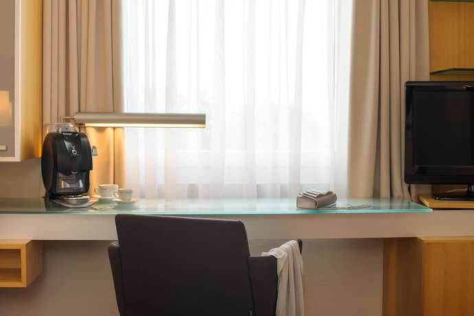 Imagen de la habitación del Hotel Mercure Düsseldorf City Nord. Foto 12