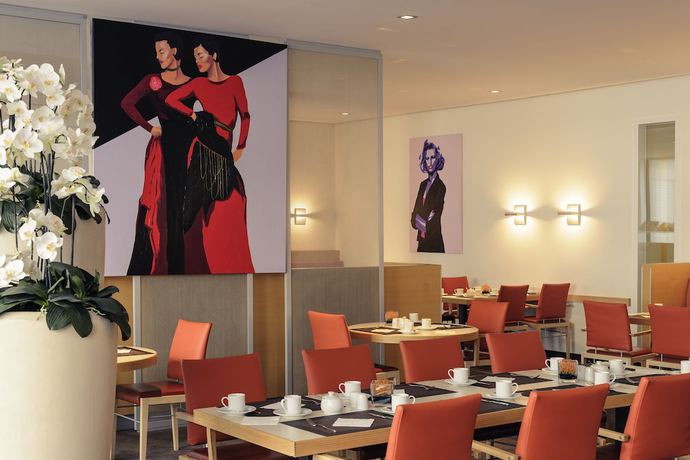 Imagen del bar/restaurante del Hotel Mercure Düsseldorf City Nord. Foto 3