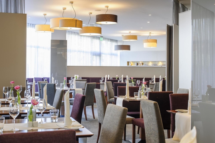 Imagen del bar/restaurante del Hotel Mercure Düsseldorf Kaarst. Foto 4