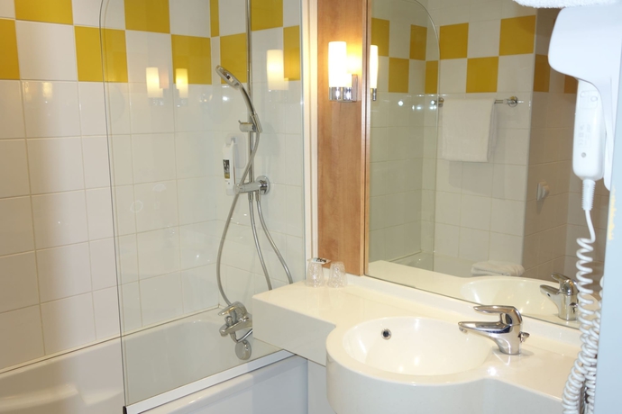 Imagen de la habitación del Hotel Mercure Epinal Centre. Foto 13